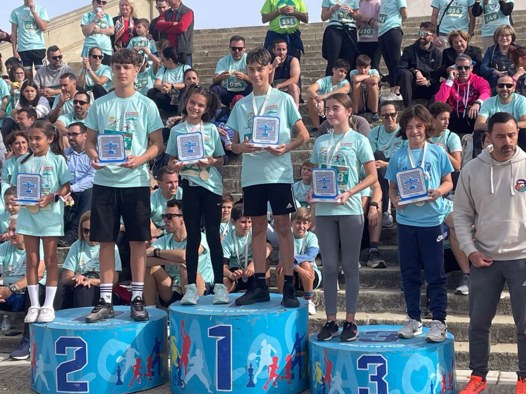 Victoria Martín gana la 5k en categoría sub-14 de la IV Carrera Solidaria por la Diabetes